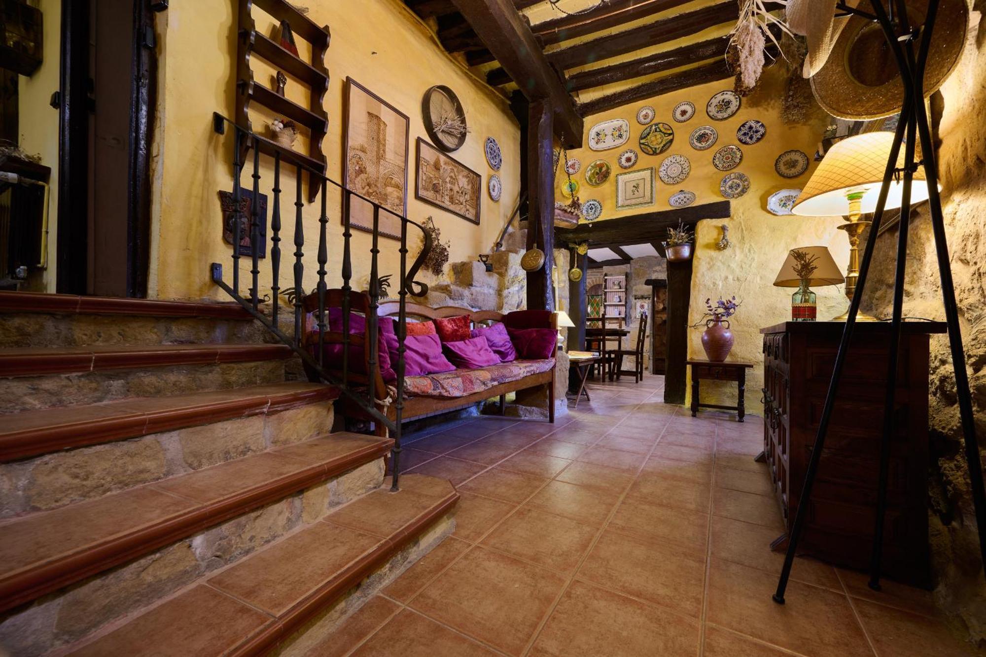 Historic Haven By Fidalsa Villa Labastida Luaran gambar
