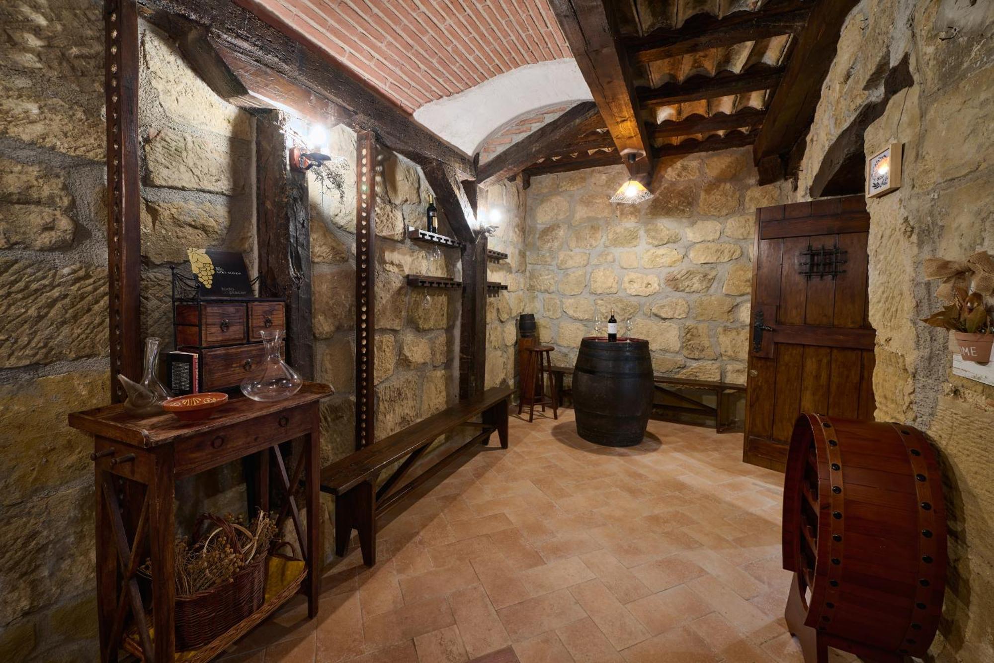 Historic Haven By Fidalsa Villa Labastida Luaran gambar